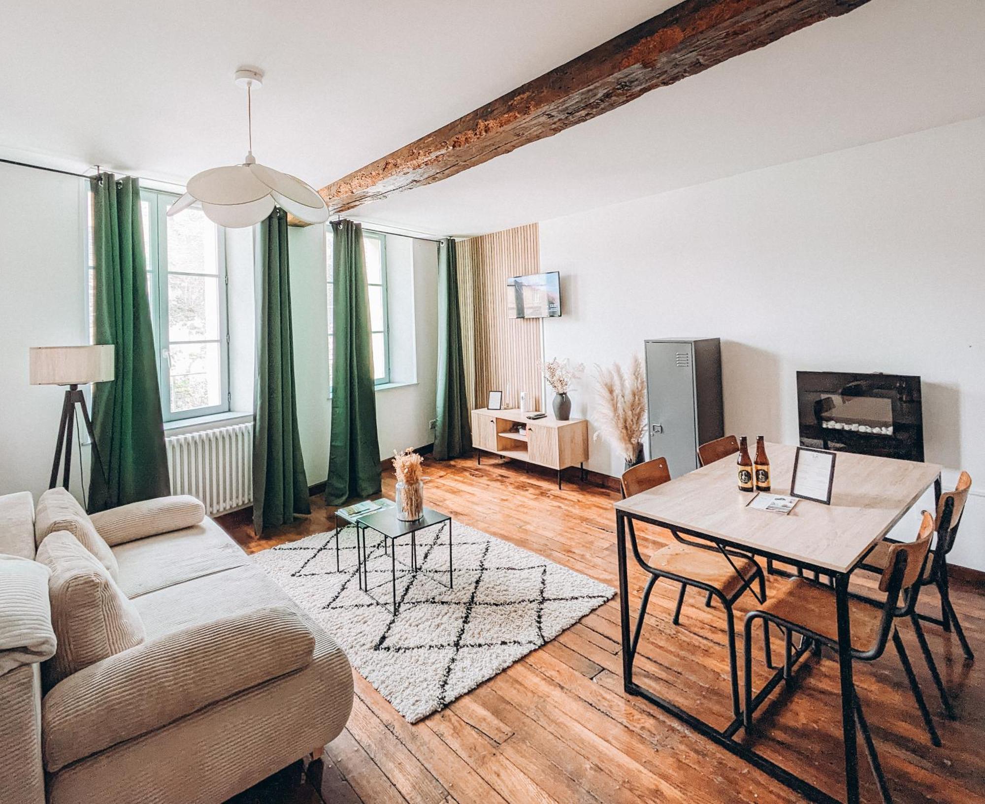 Appartement Vue Sur Chateau-Fort 3 Etoiles Sedan Ngoại thất bức ảnh