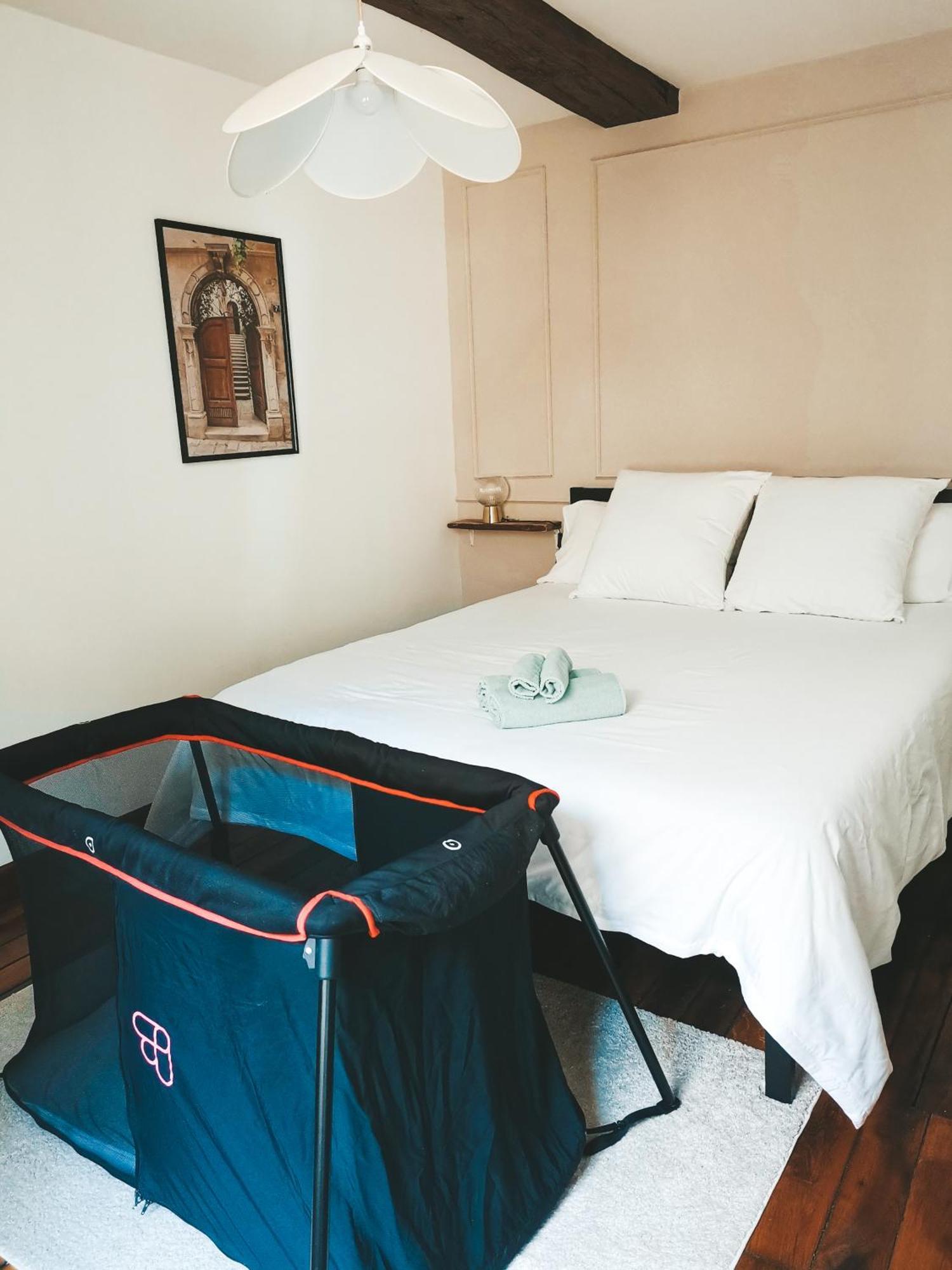 Appartement Vue Sur Chateau-Fort 3 Etoiles Sedan Ngoại thất bức ảnh